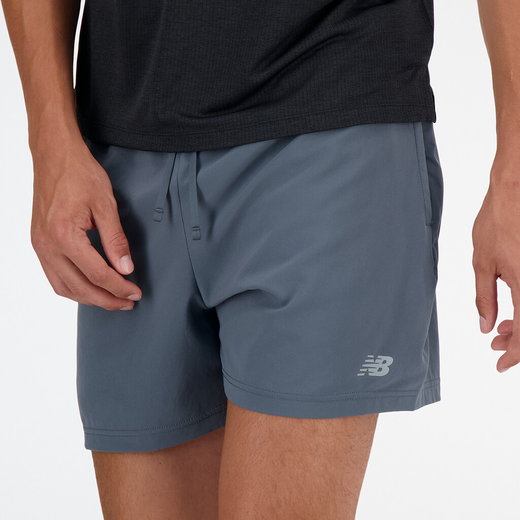 New Balance - Sports Essentials Short 5 Inch Brief - graphite