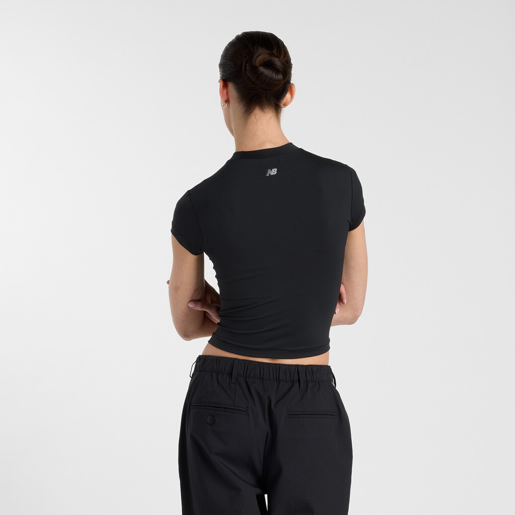 New Balance - W NB Define Fitted T-Shirt - black