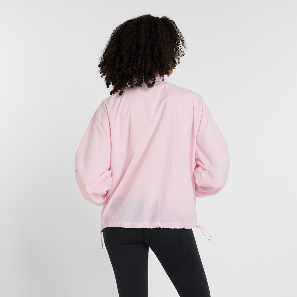 New Balance - W NB Athletics Woven Jacket - rose sugar