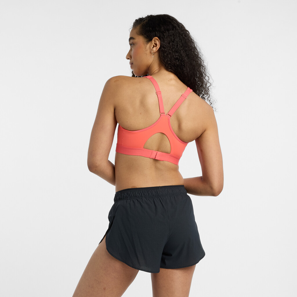 New Balance - W NB Essential Run Bra - drift red