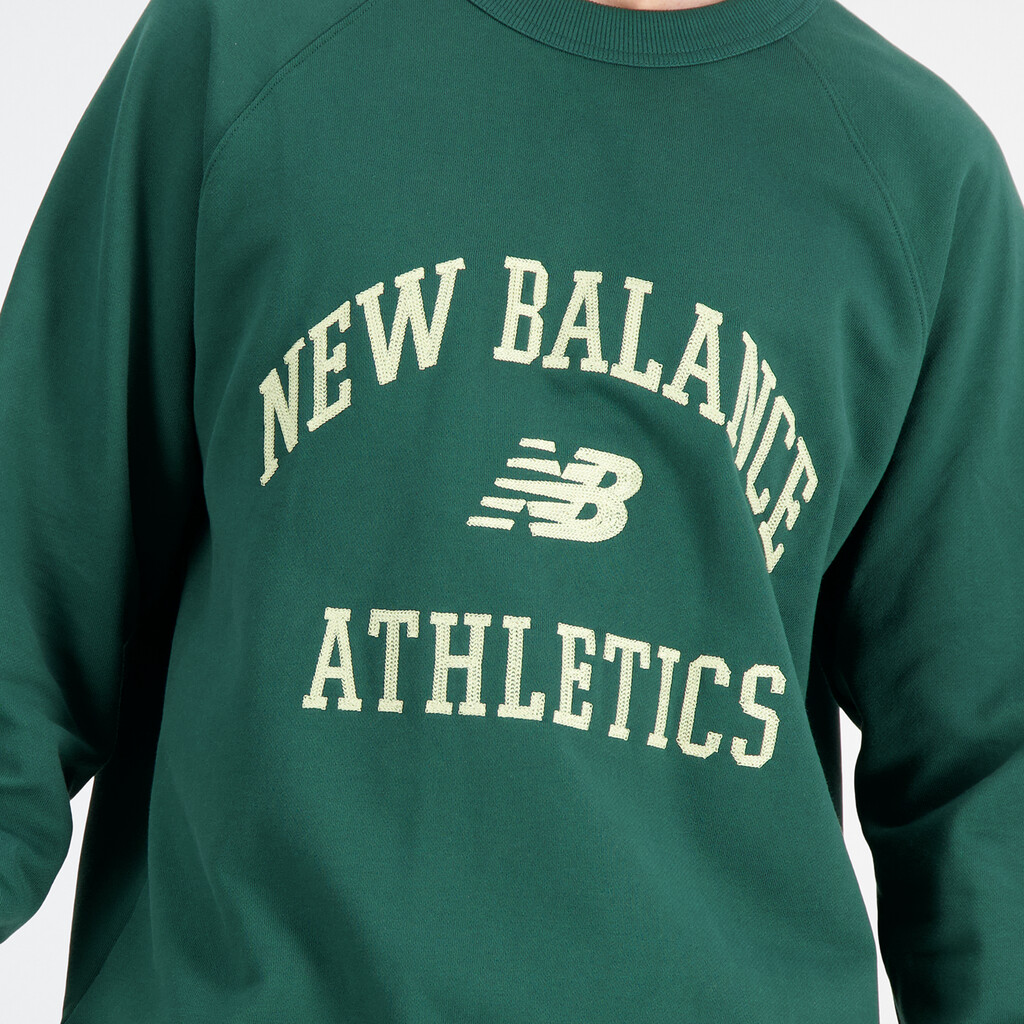 New Balance - Athletics Varsity Fleece Crewneck - nightwatch green