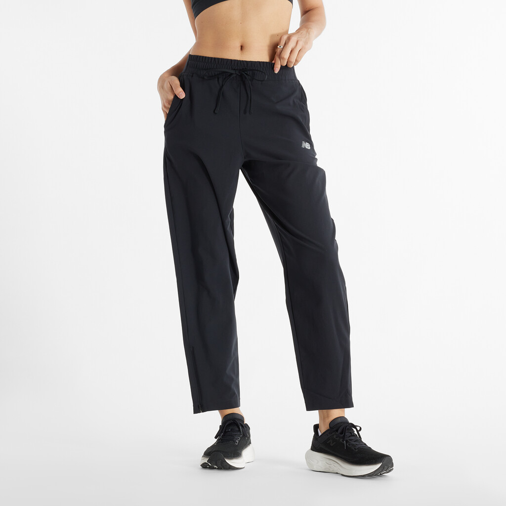 New Balance - W Sport Essentials Performance Woven Pant - black