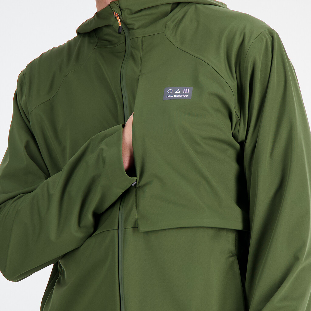 New Balance - Impact Run AT Waterproof Jacket - kombu