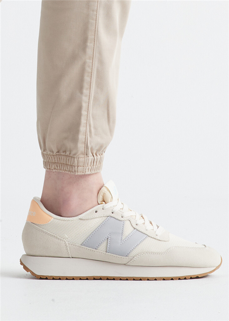 DU/ER - W Live Free High Rise Jogger - almond