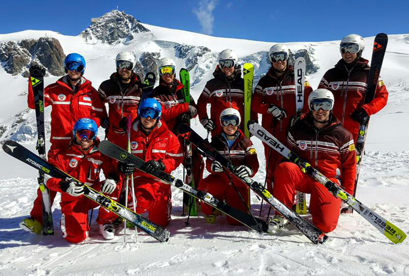 Swiss Snow Demo Team Ski