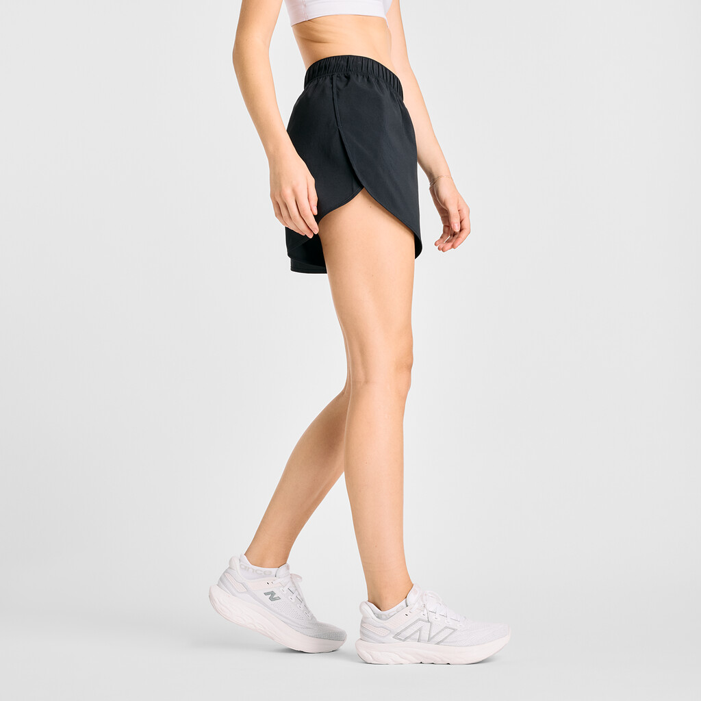 New Balance - W Sport Short 5" - black