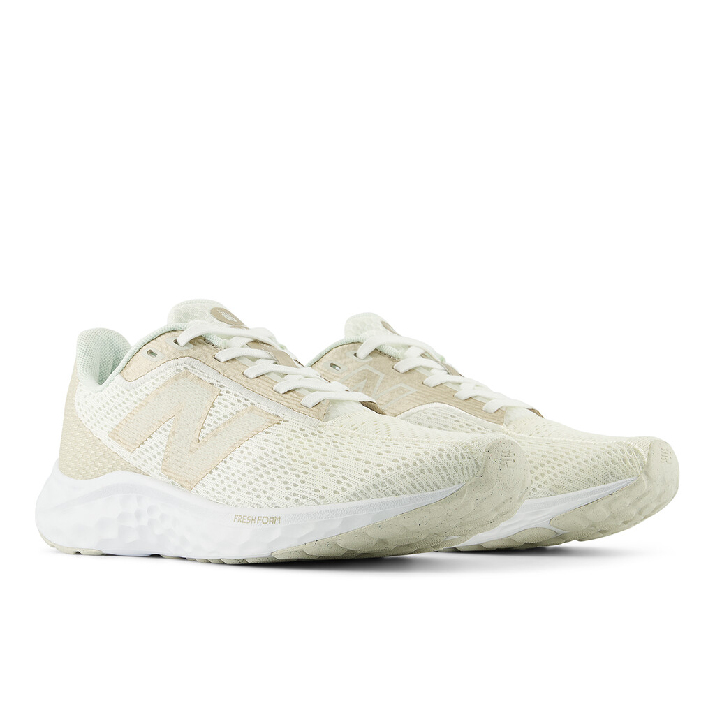 New Balance - WARISYS4 Fresh Foam Arishi v4 - sea salt