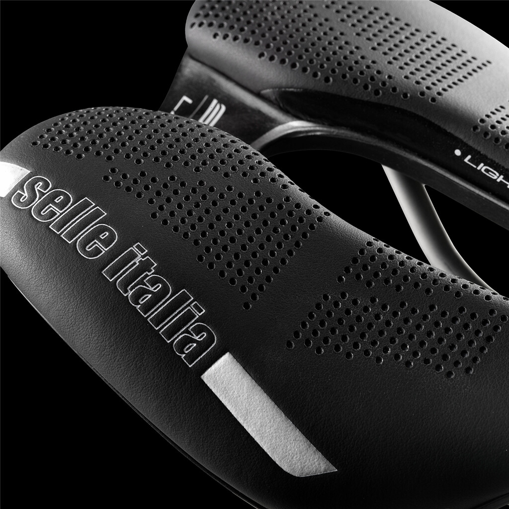 Selle Italia - SLR Boost Lady TI 316 Superflow - black