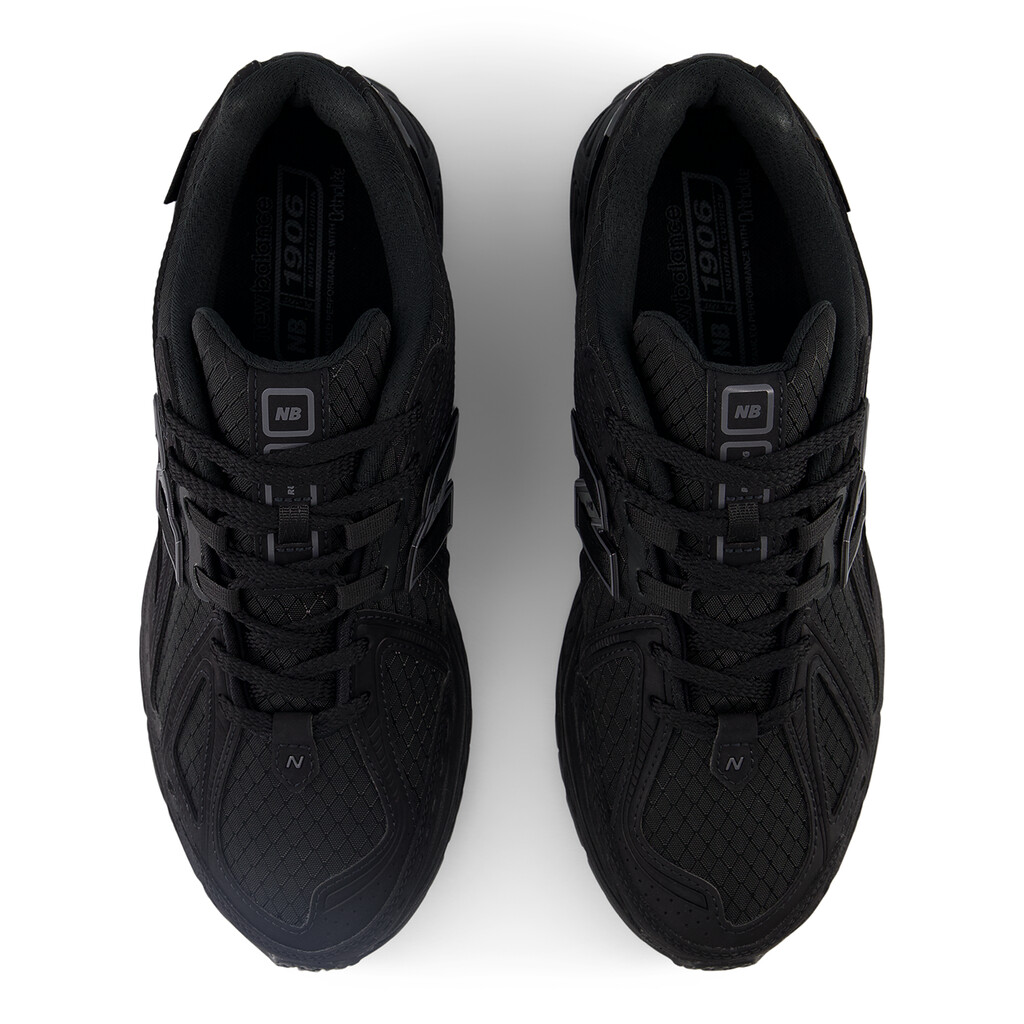 New Balance - M1906RWF - black