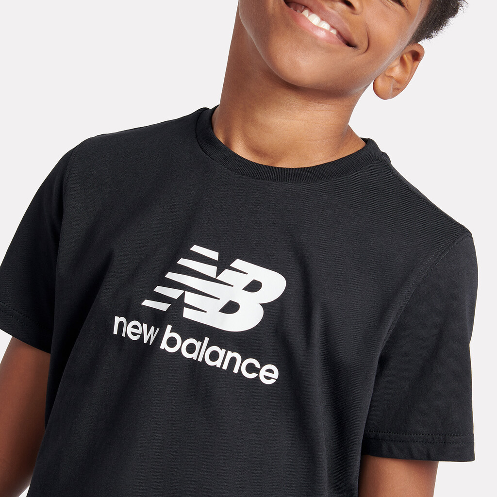 New Balance - B New Balance Jersey Stacked Logo Tee - nb caviar