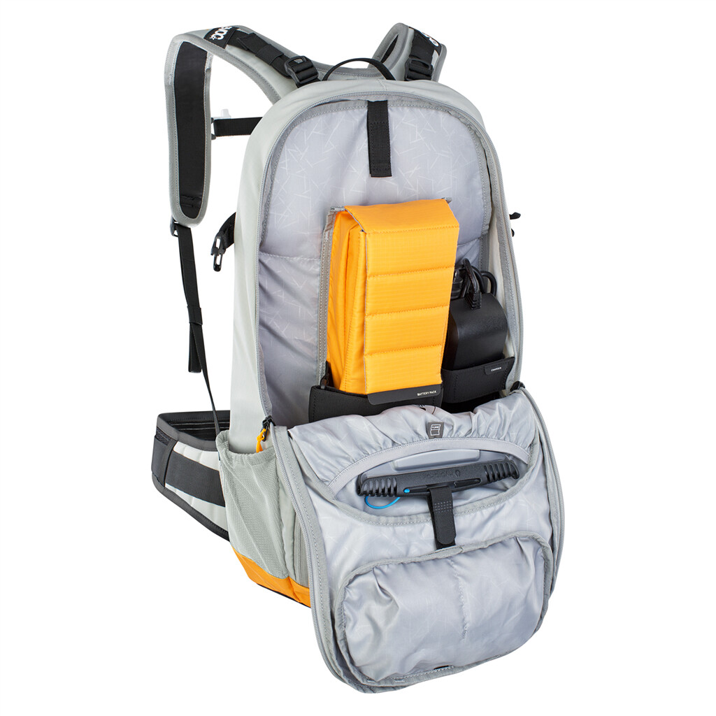 Evoc - FR Enduro E-Ride 16L Backpack - stone/bright orange