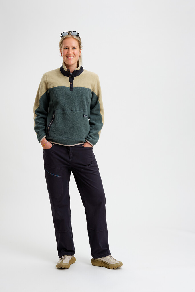 Elevenate - W Canyon Pile Fleece  - Balsam Green