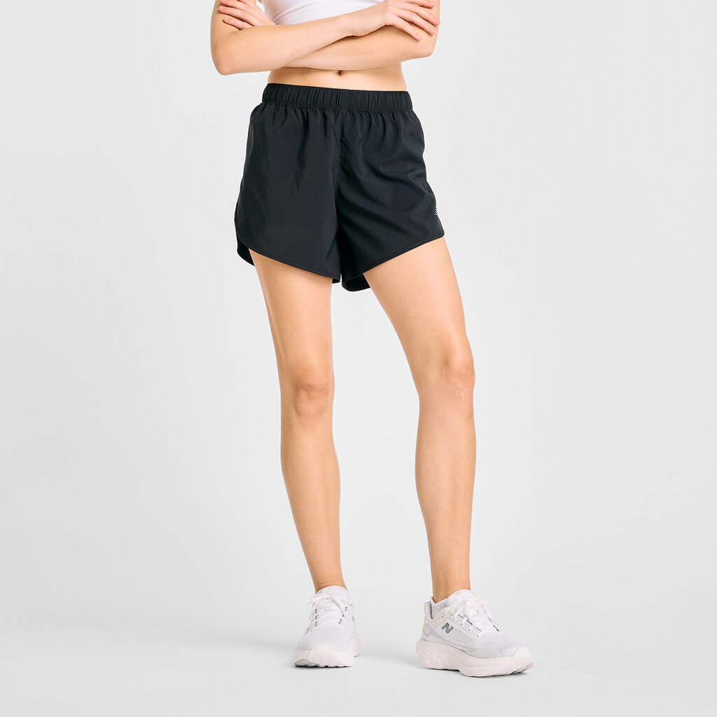 New Balance - W Sport Short 5" - black