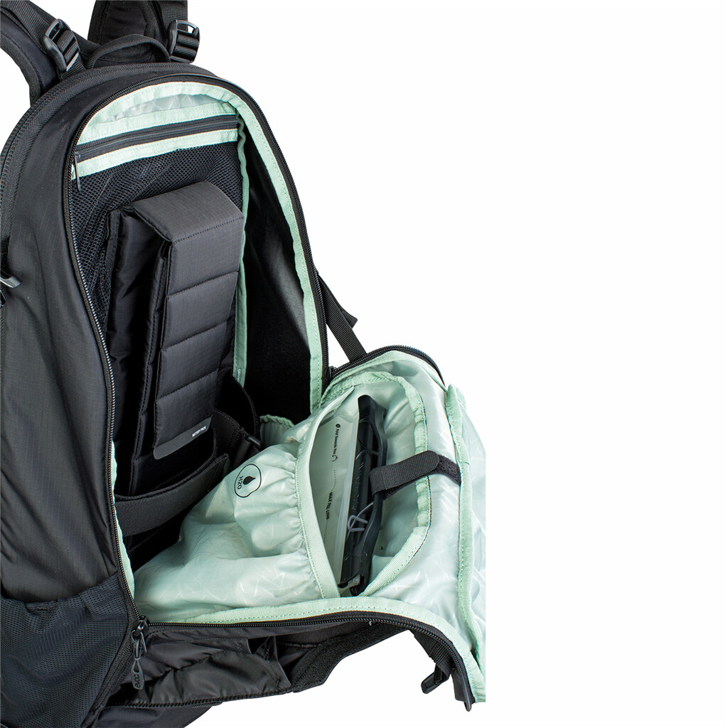 Evoc - FR Trail E-Ride 20L Backpack - black