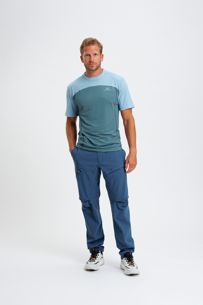 Elevenate - M Skyward Tee  - indian blue