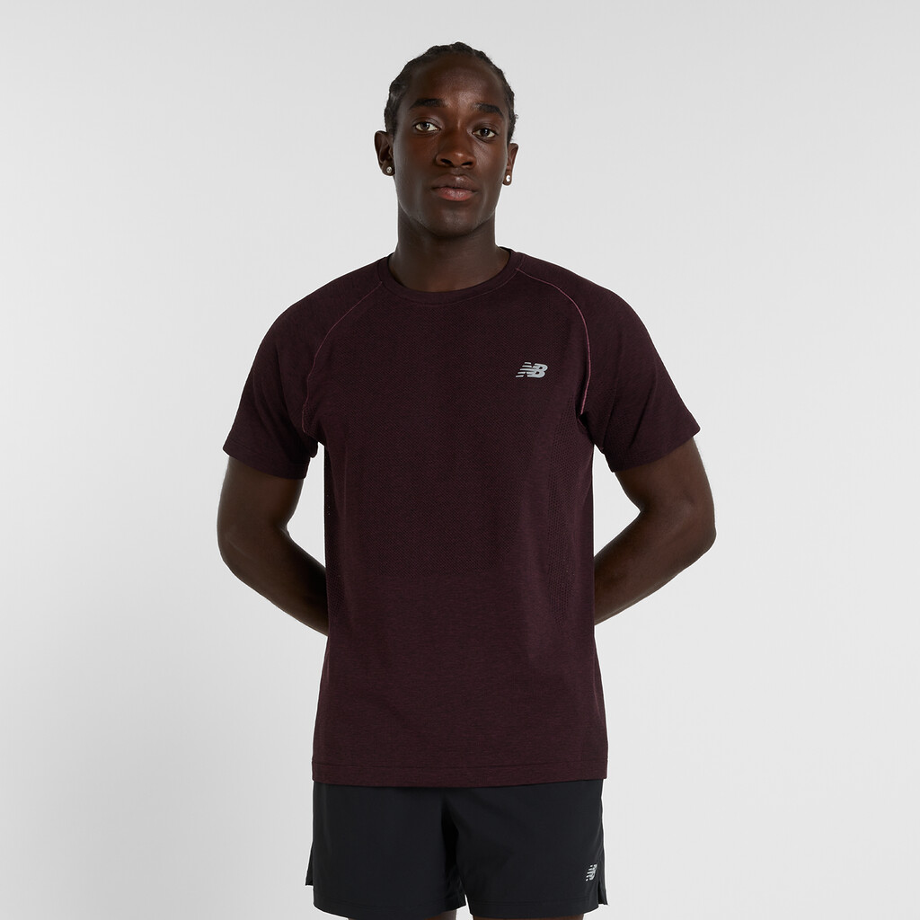 New Balance - NB Athletics Seamless T-Shirt - faded plum