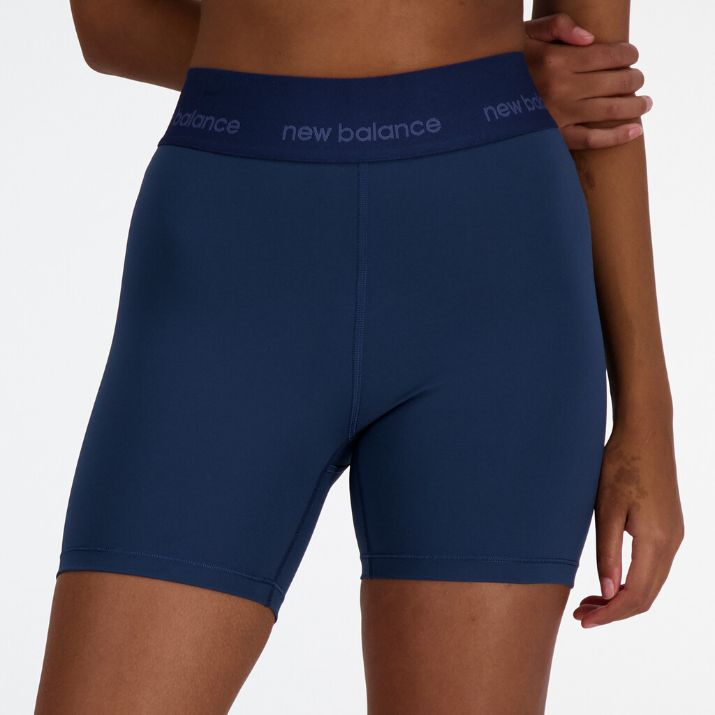 New Balance - W Sleek 5 Inch High Rise Biker Short - nb navy