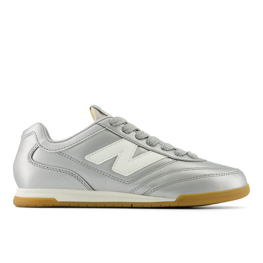 New Balance - URC42CA - silver metallic