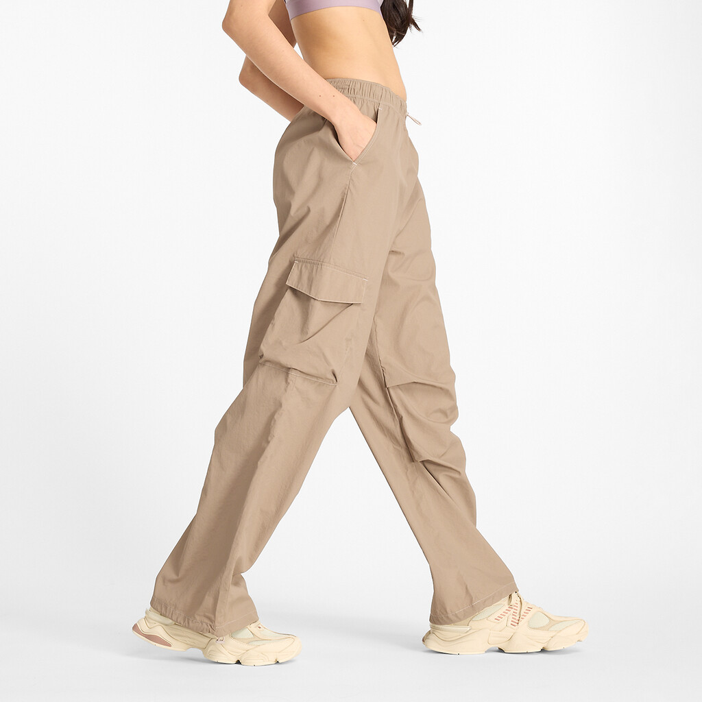 New Balance - W Nylon Cargo Pant - light mushroom