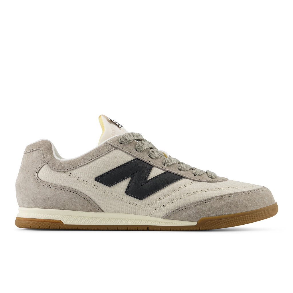 New Balance - URC42PMB  - arid stone