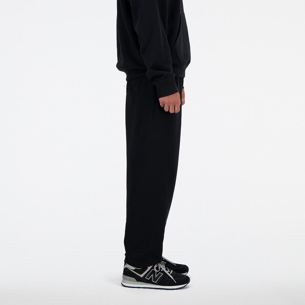 New Balance - Sport Essentials French Terry Jogger - black