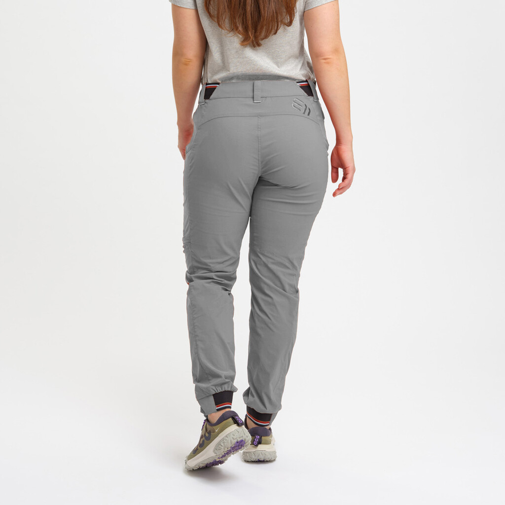 Elevenate - W Boulder Pants  - gray green