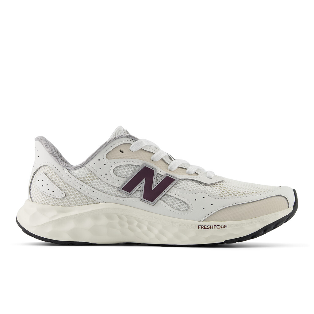 New Balance - MARISTT4 Fresh Foam Arishi v4 - white