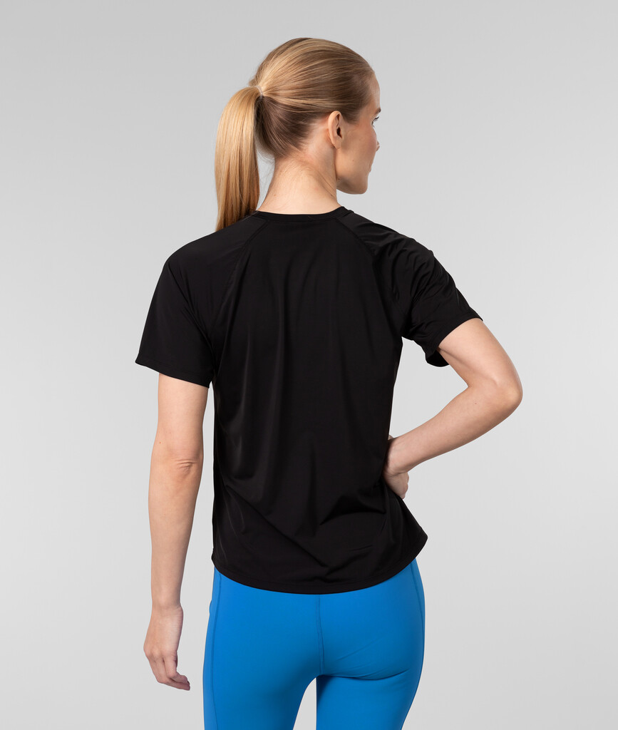 Johaug - Elevated Performance Tee - black