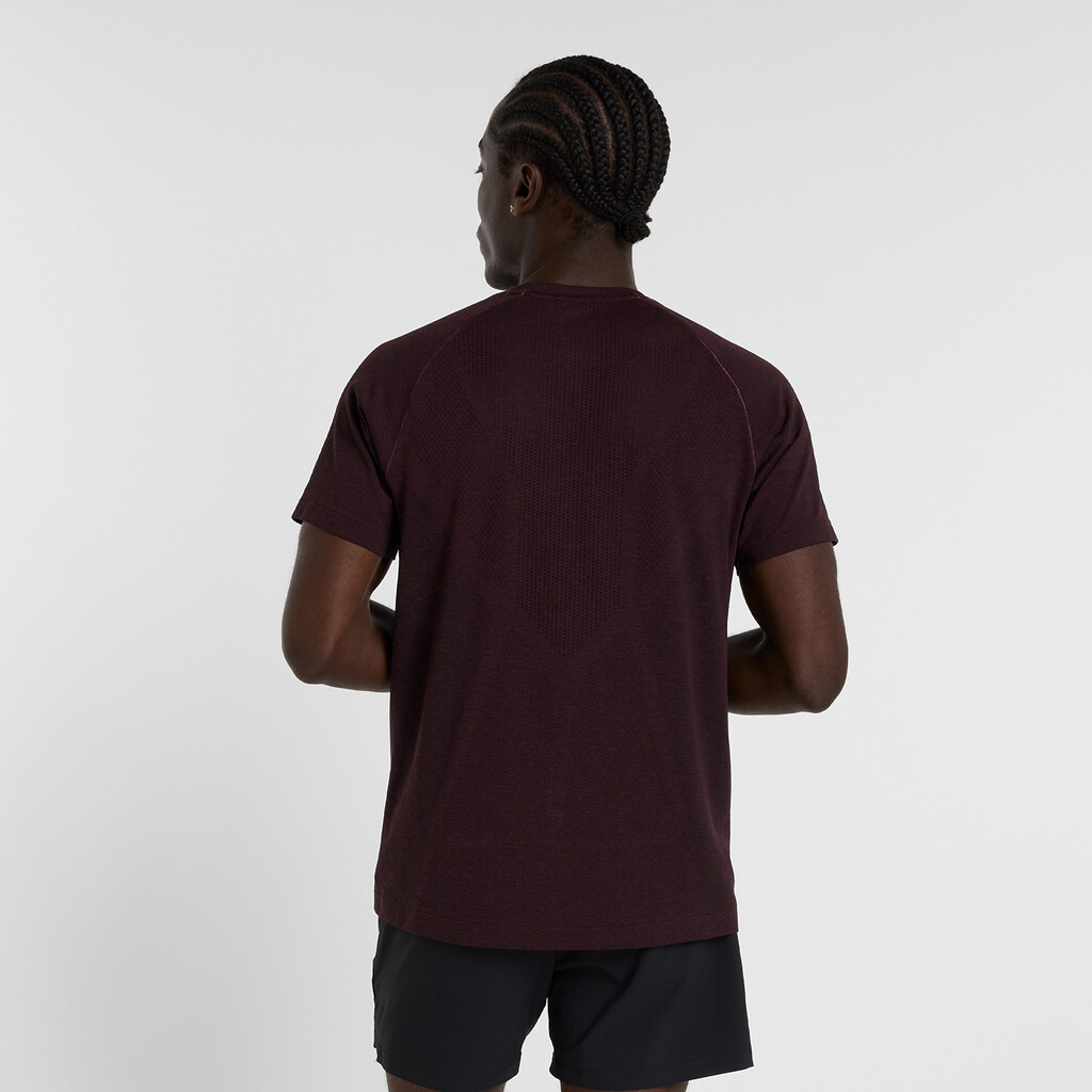 New Balance - NB Athletics Seamless T-Shirt - faded plum