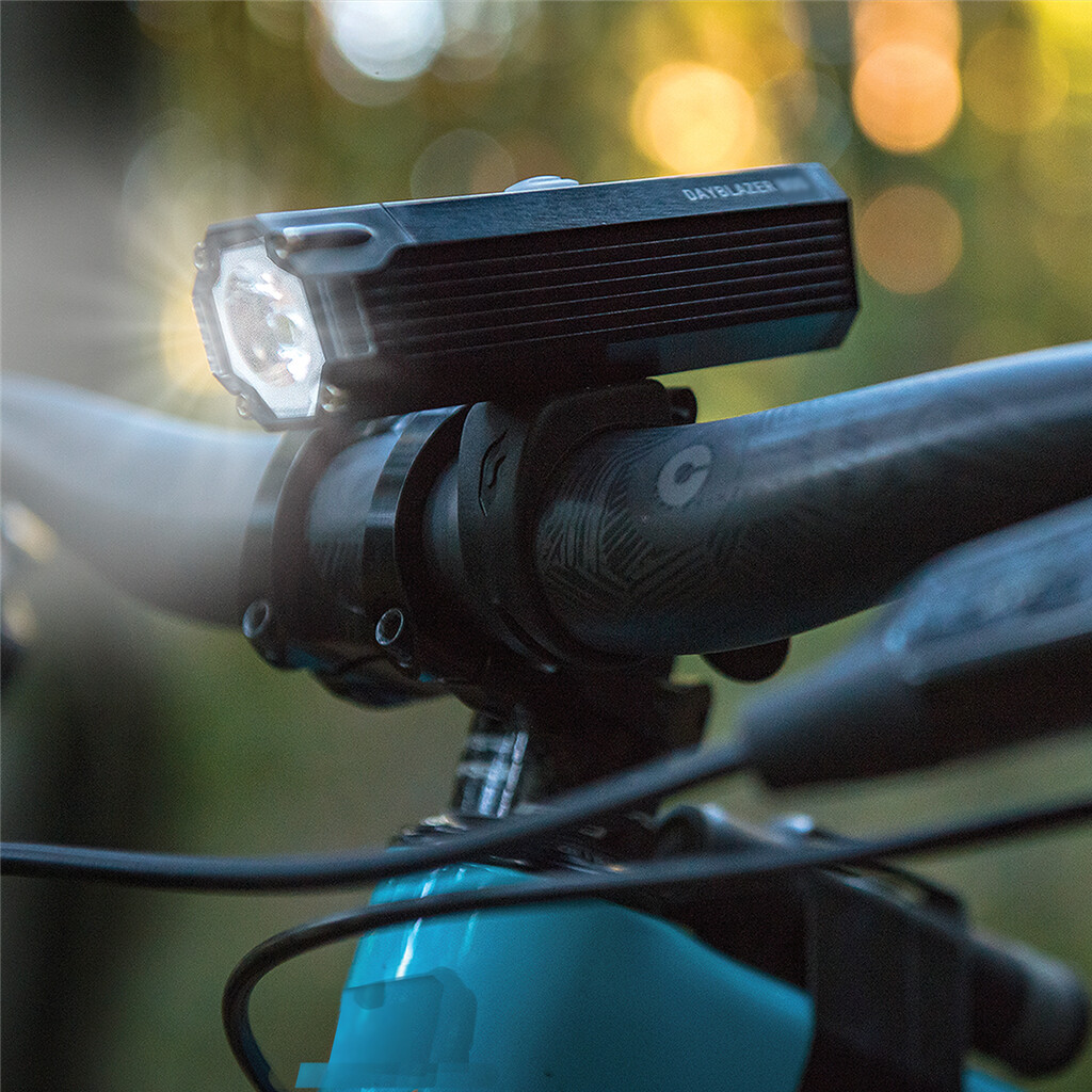 Blackburn - Dayblazer 1000 Front Light - black