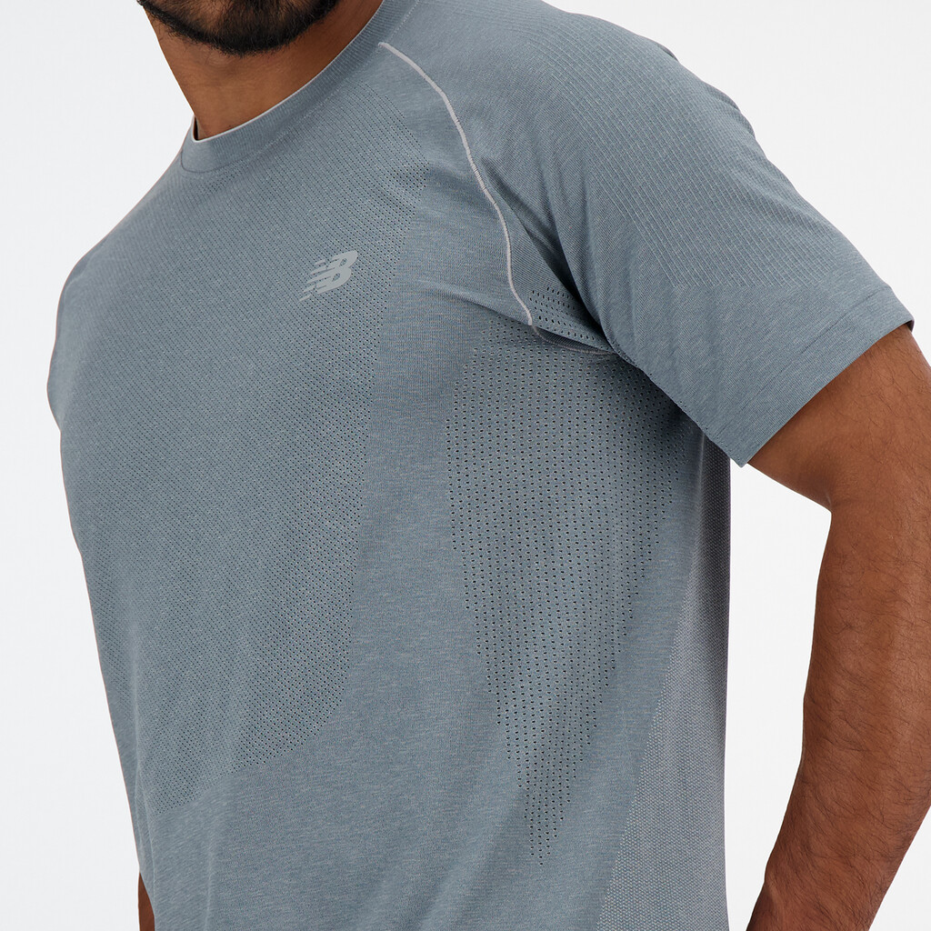 New Balance - NB Athletics Seamless T-Shirt - athletic grey